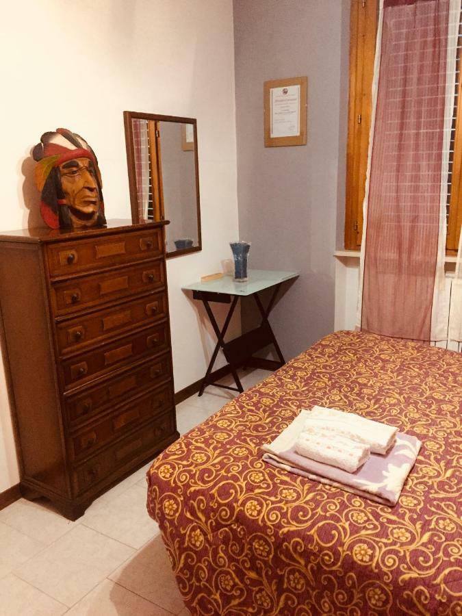 Il Girasole Apartment Castel Ritaldi Bagian luar foto
